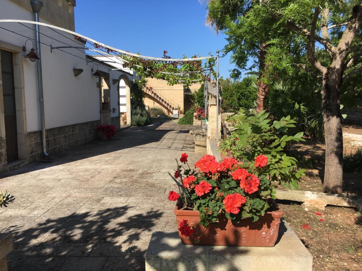 Corte Dei Salentini Carpignano Salentino Exterior foto