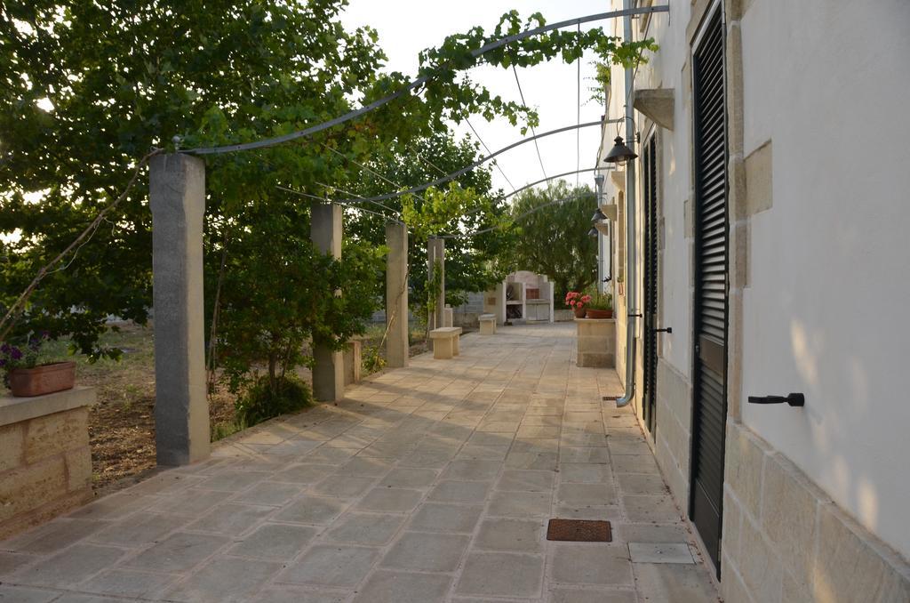 Corte Dei Salentini Carpignano Salentino Exterior foto