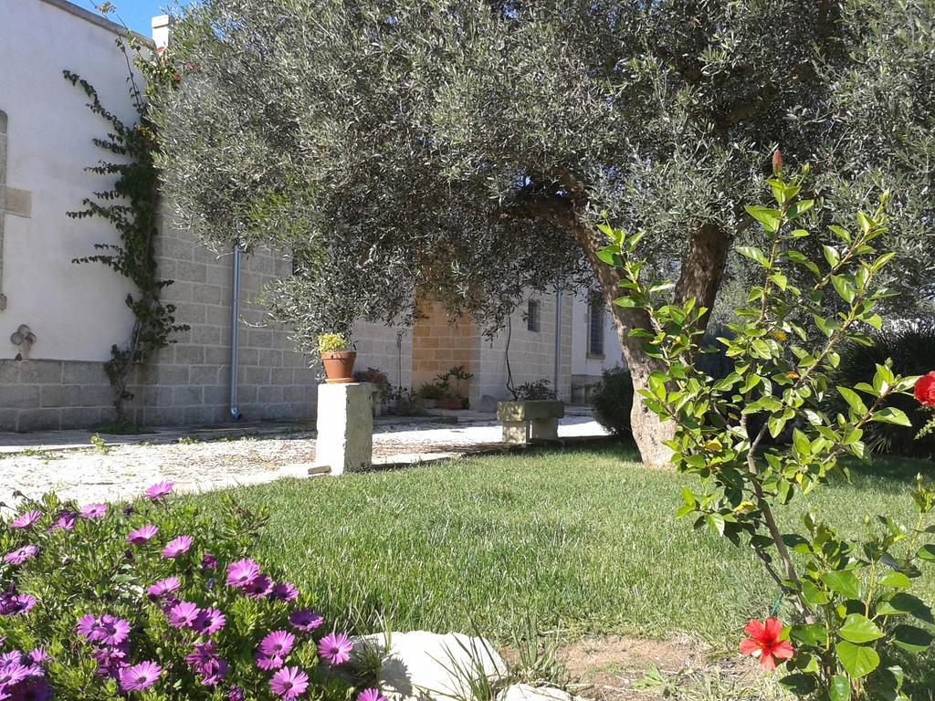 Corte Dei Salentini Carpignano Salentino Exterior foto
